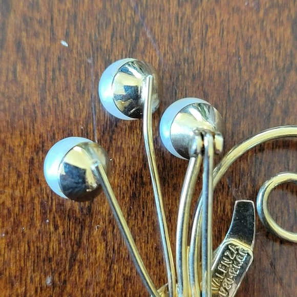 Vintage Valenza 1/20-12k Gold Filled Cultured Pearls Brooch Pin Flower Leaf - Picture 4 of 6